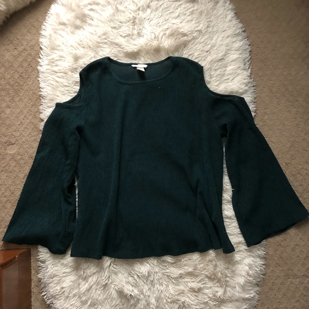 Long sleeve H&M cut out top